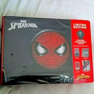 Marvel Spider-Man Collectors Box